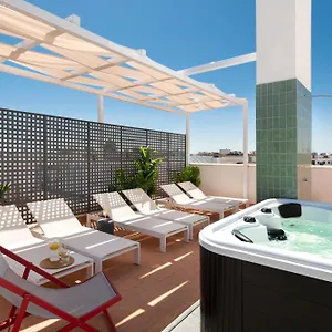Magno San Gil - Shared Jacuzzi Apartment Seville